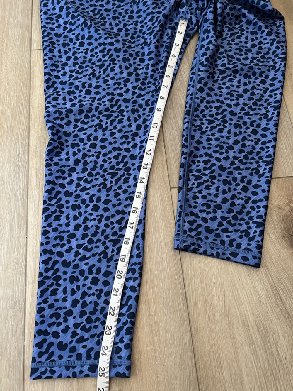 CALIA By Carrie Underwood Essential 7/8 Leggings EUC - Picture 8 of 9